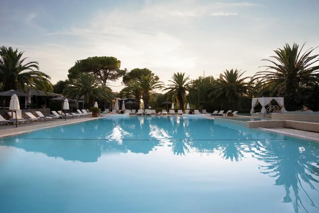 Pool, Art Hotel Debono, Corfu