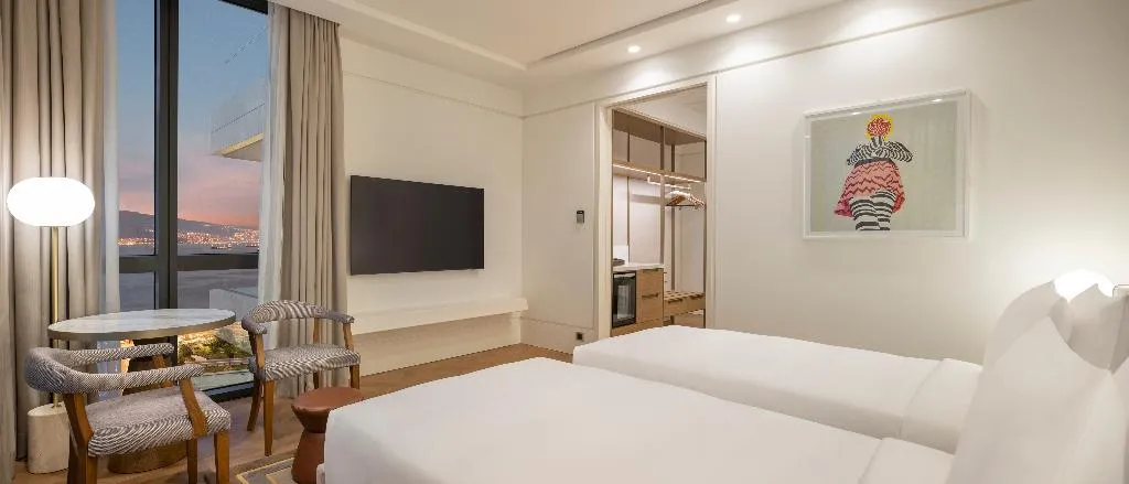 TWIN STANDARD Room, Grand Hyatt Izmir Istinyepark, Izmir