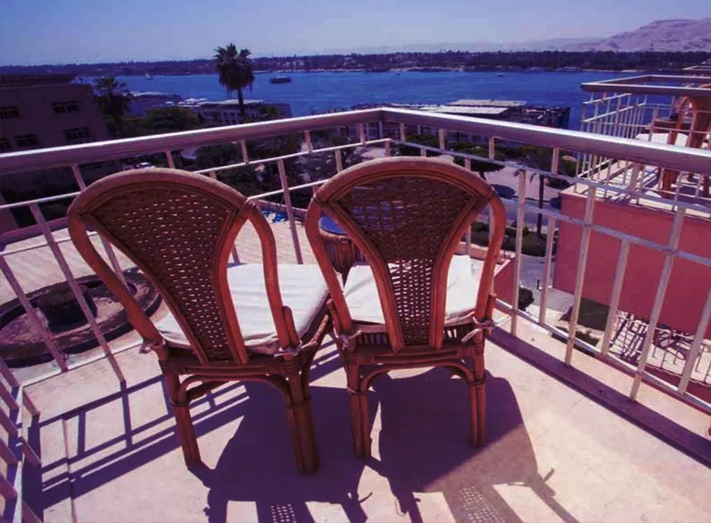 DOUBLE RIVER VIEW Room, Aracan Eatabe Luxor Hotel, Luxor