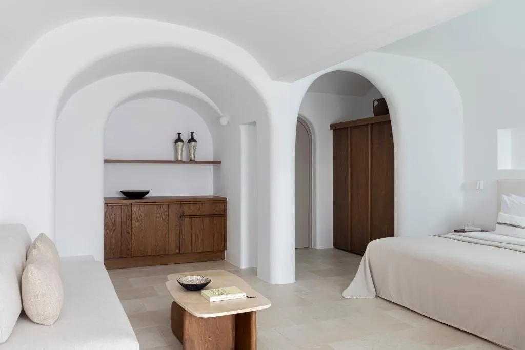 SUITE HONEYMOON Room, Canaves Ena, Santorini