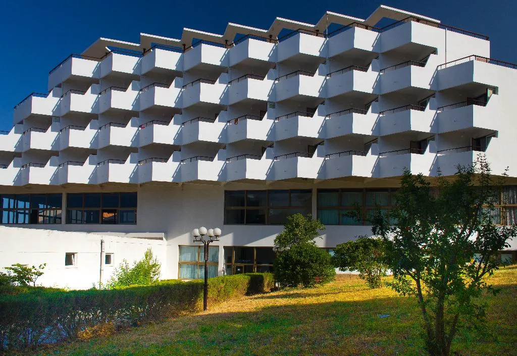 General view, Laguna, Split