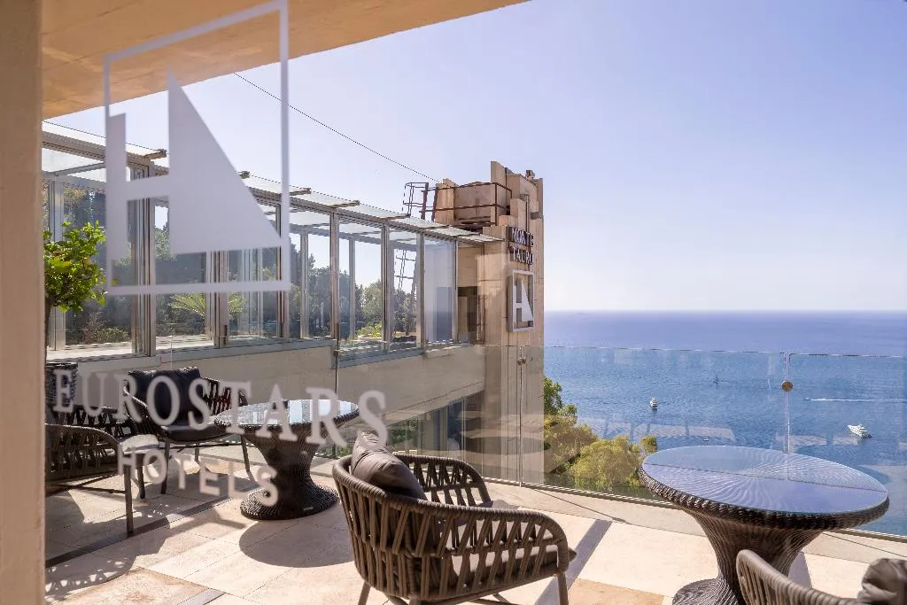 Terrace, Eurostars Monte Tauro, Taormina