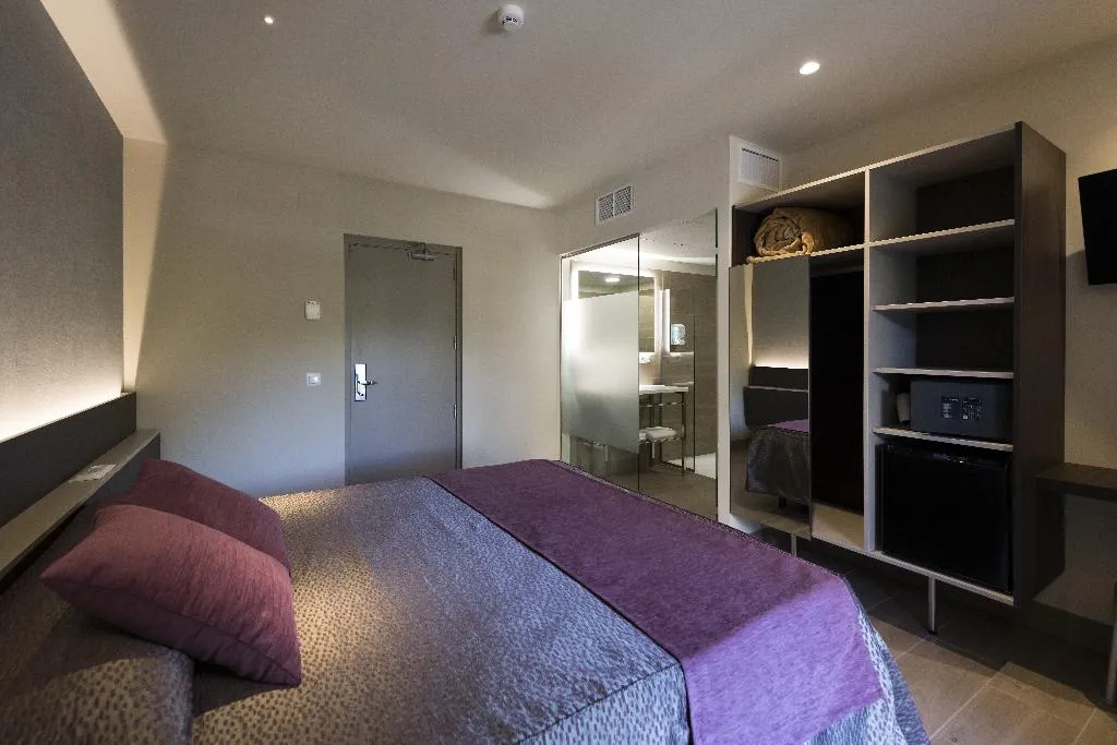 QUADRUPLE STANDARD Room, Papi Blau, Costa Brava