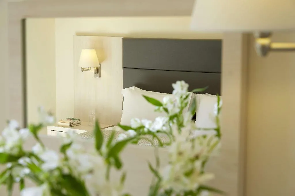 Room, Capo Di Corfu, Corfu