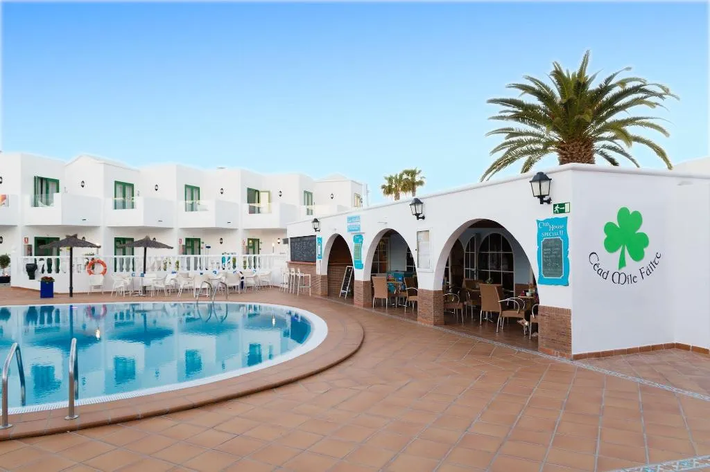 Sports and Entertainment, Club Las Adelfas, Lanzarote