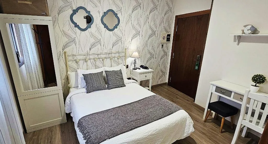 DOUBLE SINGLE USE STANDARD Room, Medina de Toledo, Madrid