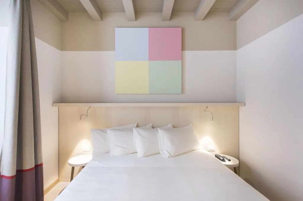 Room, Savona 18 Suites, Milan