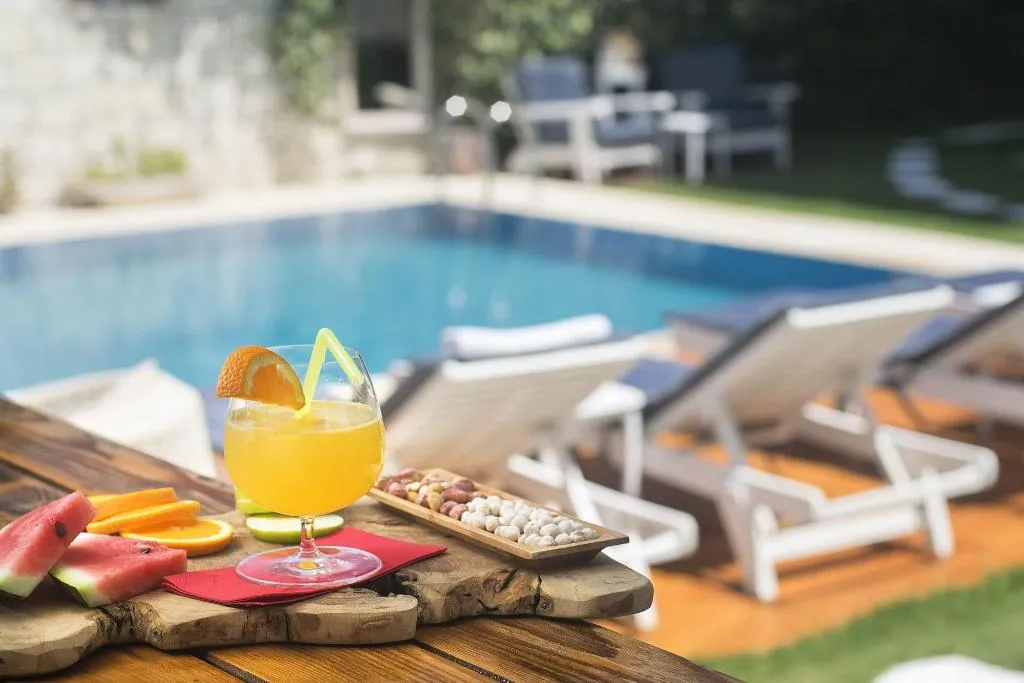 Sports and Entertainment, Derin Konak - Adults Only, Izmir