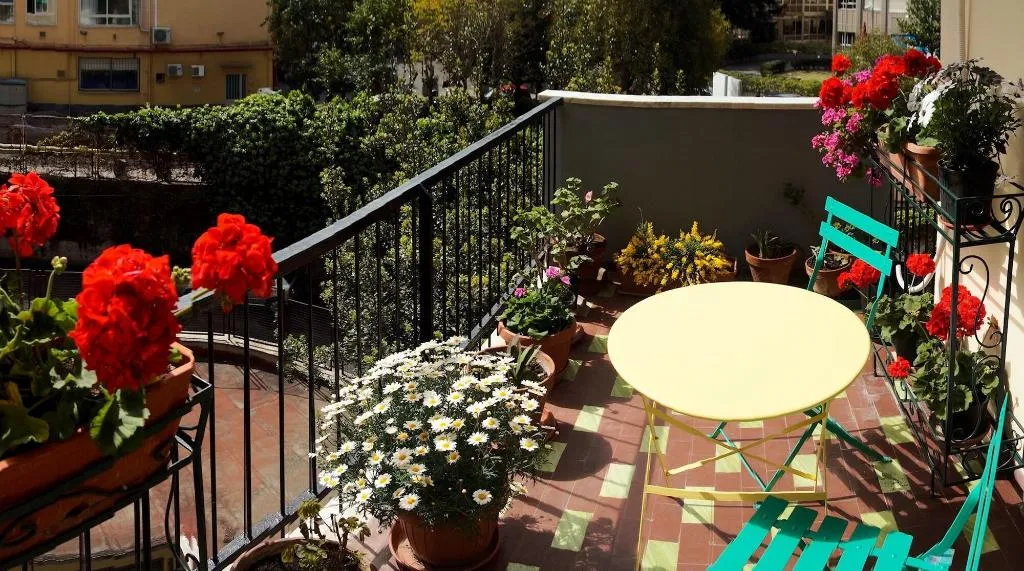 Room, B&B Bibliotechina, Naples