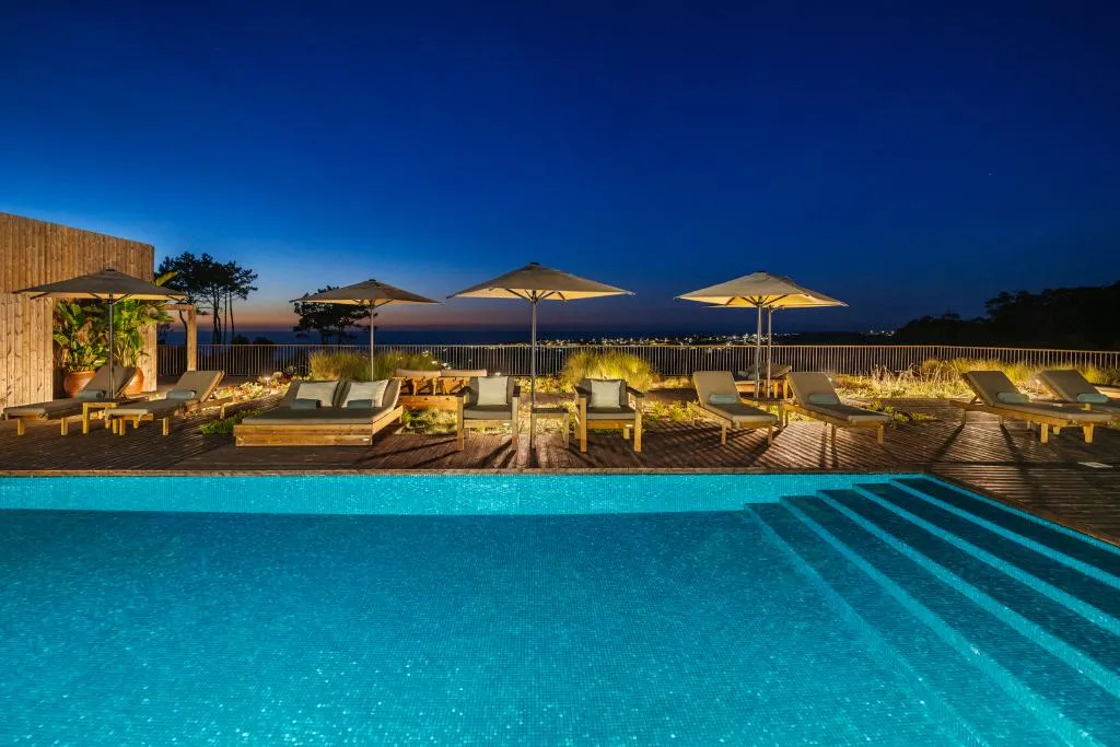 Pool, Immerso, Lisbon