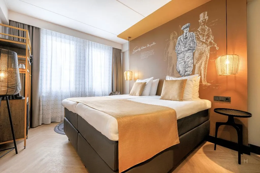 TWIN STANDARD Room, Die Port Van Cleve, Amsterdam