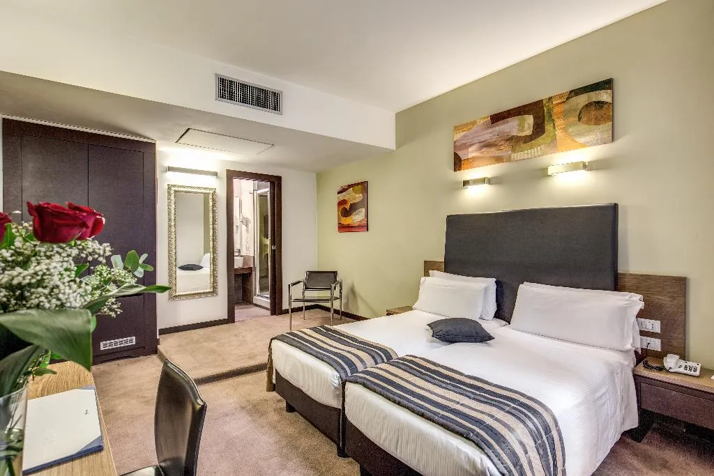 DOUBLE PREMIUM Room, Hotel Rinascimento, Rome
