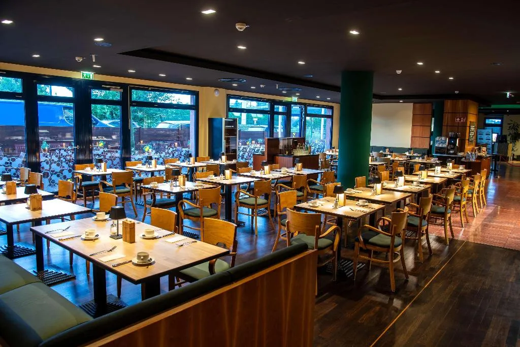 Restaurant, Best Western Premier Airporthotel Berlin, Berlin