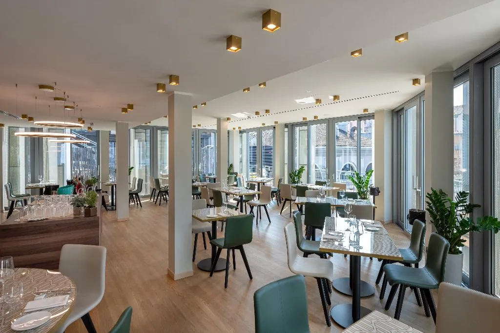 Terrace, Hotel Tocq, Milan
