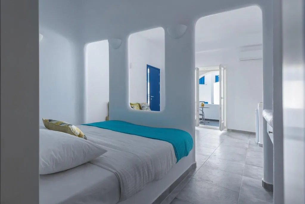 Room, Anemomilos, Santorini