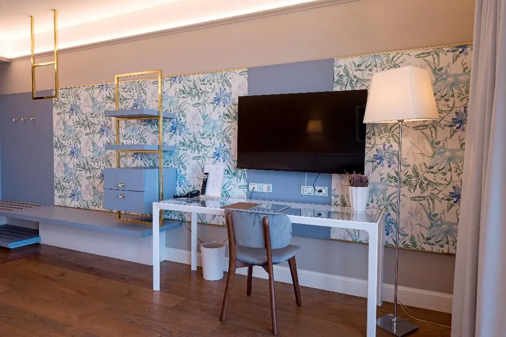 JUNIOR SUITE WITH VIEWS Room, Hotel Borgo Le Terrazze, Milan