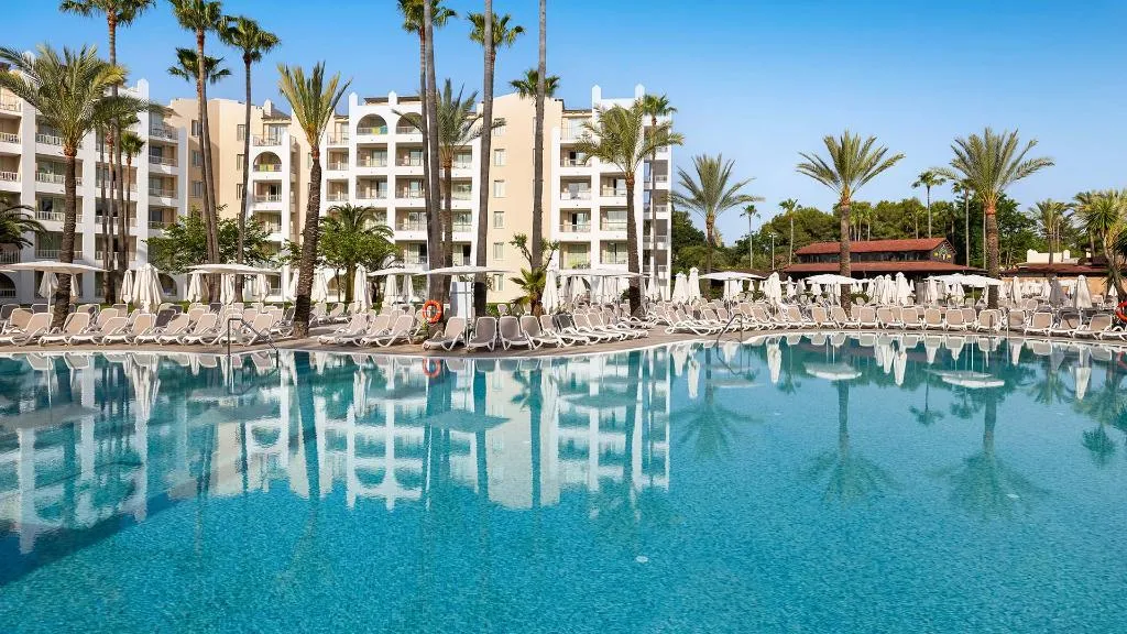 Pool, Protur Safari Park Aparthotel, Majorca