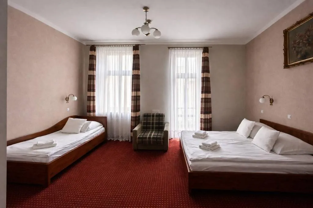 Room, Aneks Kazimierz, Krakow