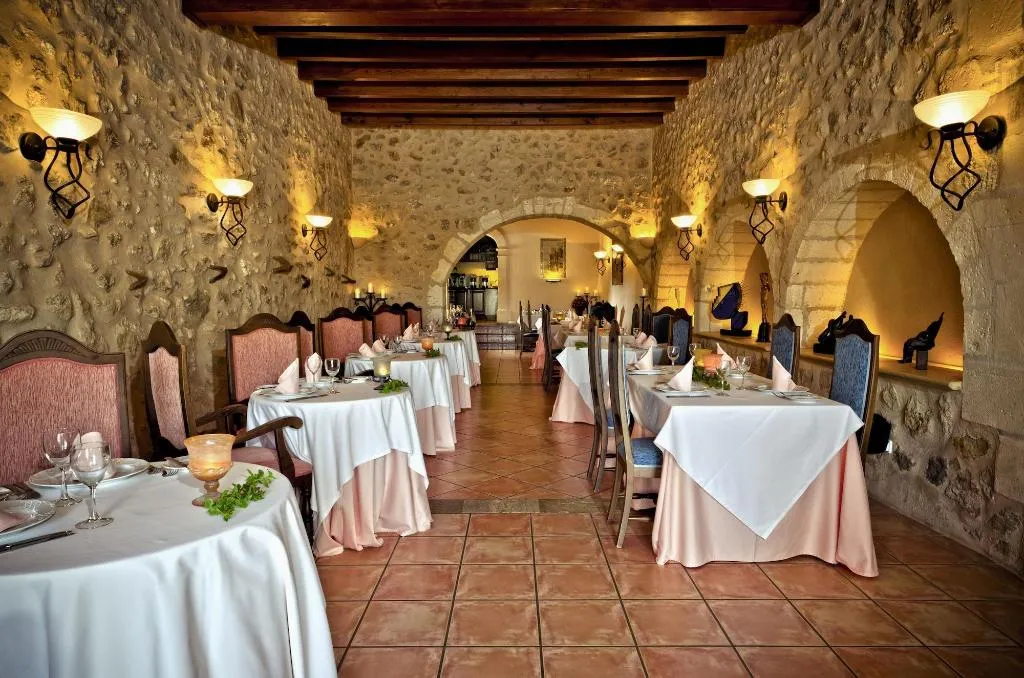 Restaurant, Hotel Rural Son Amoixa Vell, Majorca