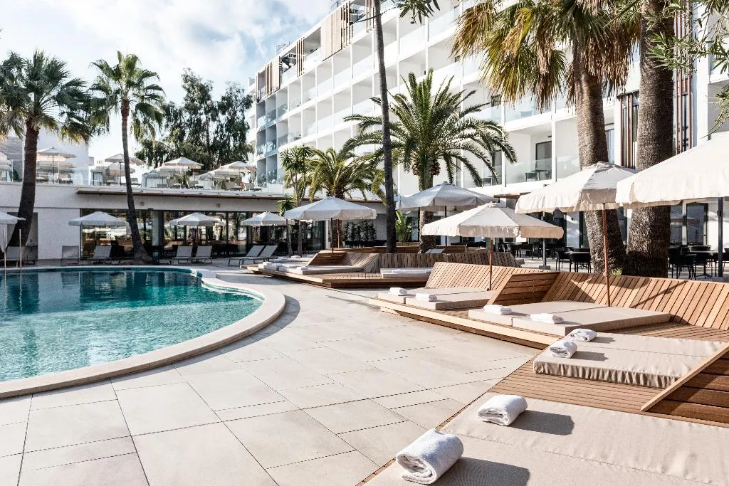 Pool, Hotel Bordoy Alcudia Port Suites, Majorca