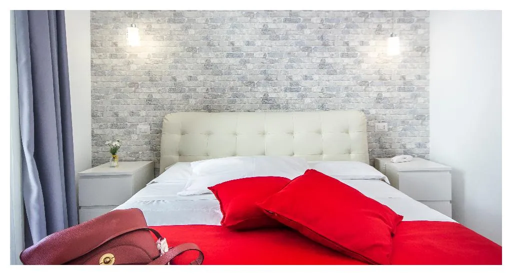DOUBLE ONE BED Room, Mareneve Resort, Catania