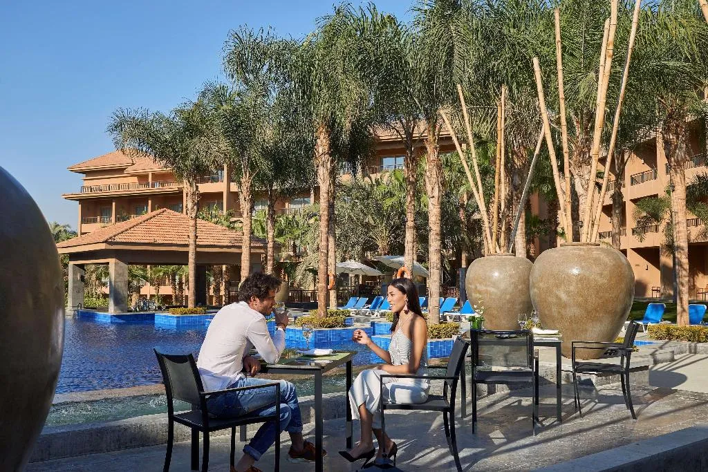 Restaurant, Dusit Thani LakeView Cairo, Cairo