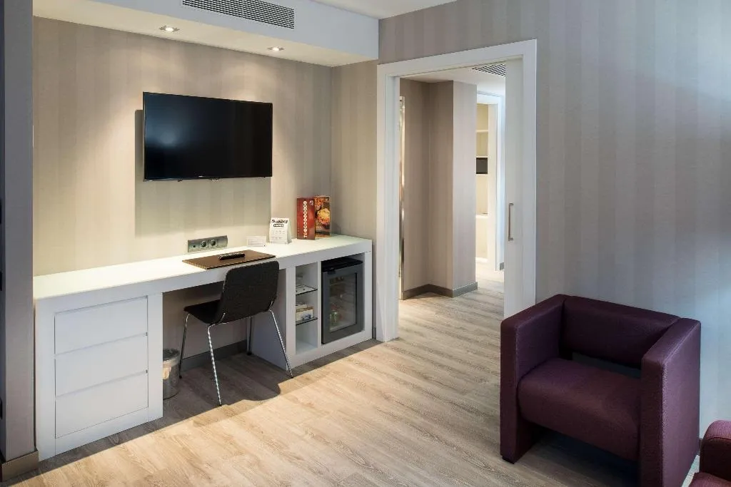 Room, Catalonia Roma, Barcelona
