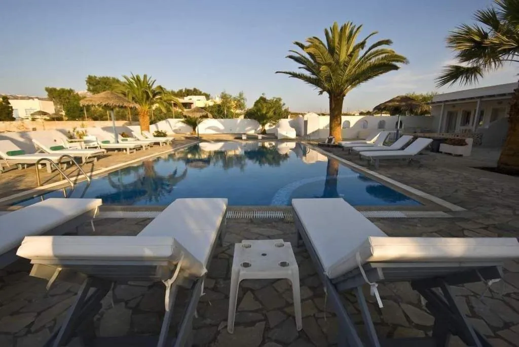 Pool, Alafouzos Studios, Santorini