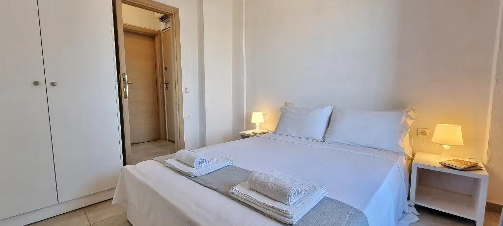 APARTMENT OCEAN VIEW TWO BEDROOMS Room, Bungalow White Apartments and Suits, Halkidiki