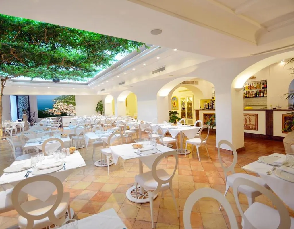 Restaurant, Hotel Villa Romana & SPA, Naples