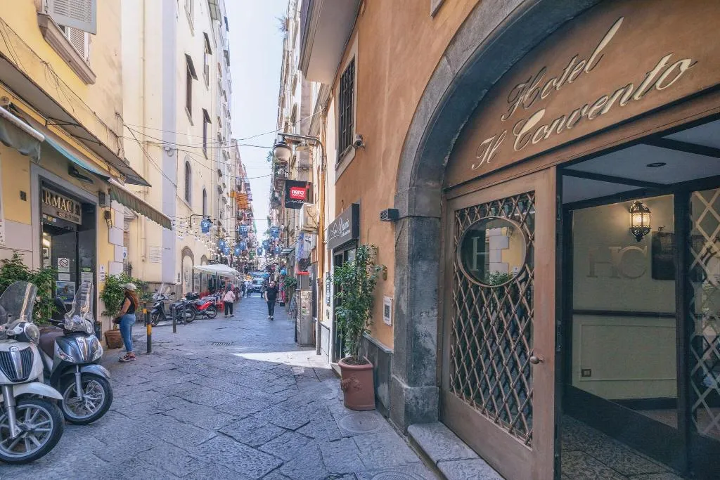 General view, Il Convento, Naples