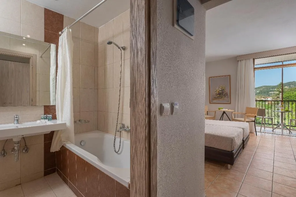 Double or Twin STANDARD Room, Alkyon Hotel Skiathos, Skiathos