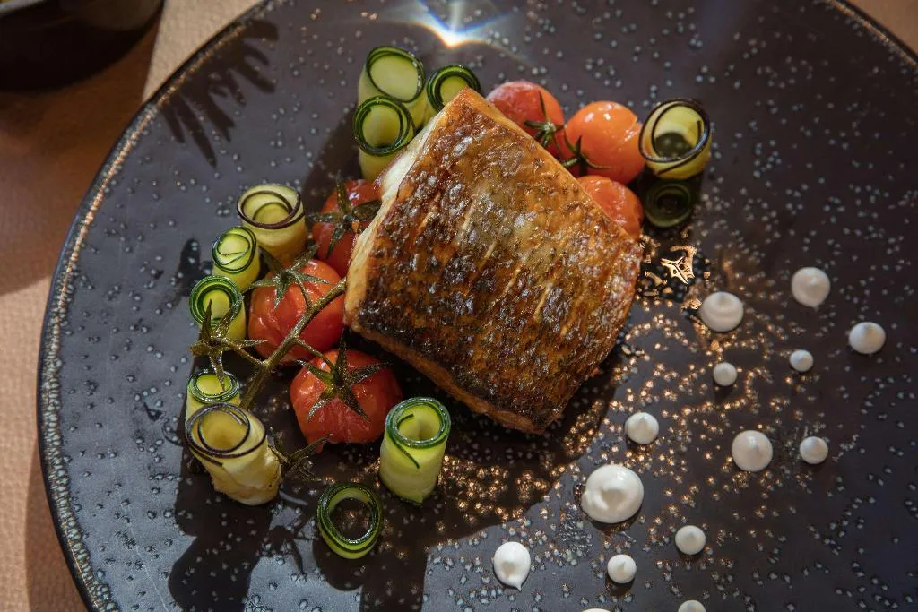 Restaurant, Radisson Blu Hotel, Dubai Media City, Dubai