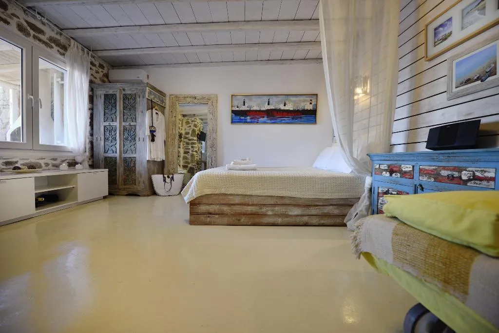 VILLA THREE BEDROOMS WITH PRIVATE POOL Room, Aiolos Villa Mykonos, Mykonos