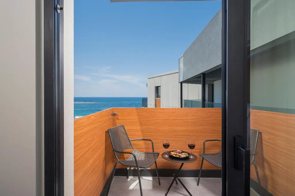 DOUBLE POOL VIEW Room, Hyperion City Hotel, Crete