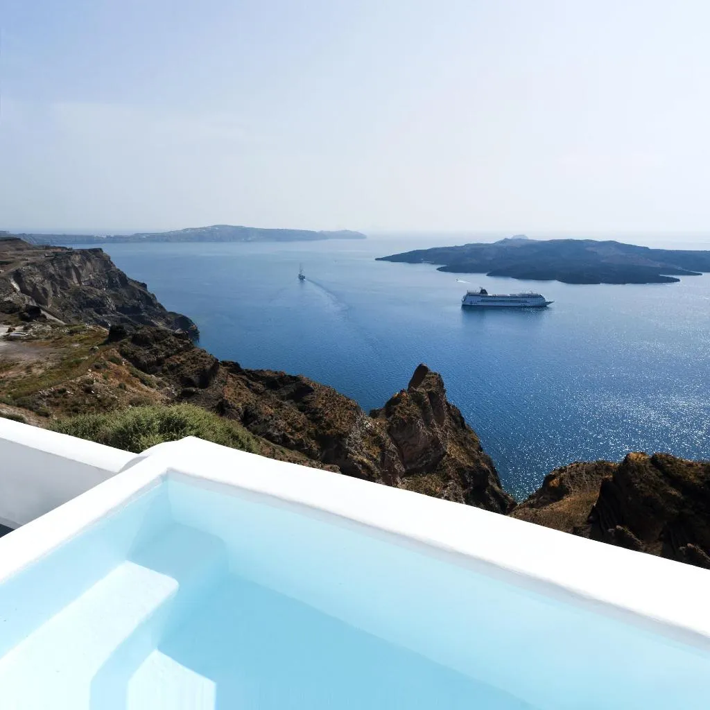 Room, Kamares Apartments, Santorini