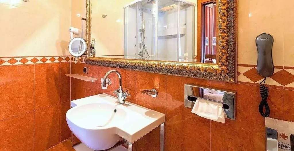 Room, Hotel Manfredi Suite In Rome, Rome