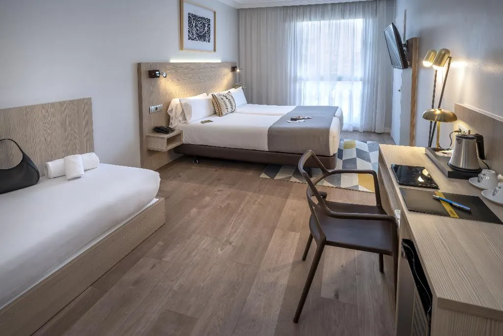 TRIPLE STANDARD Room, Serhs Rivoli Rambla, Barcelona
