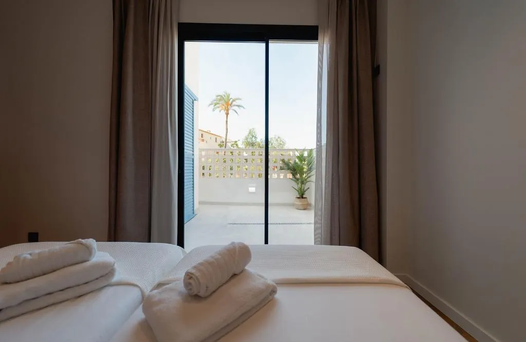APARTMENT SUPERIOR GARDEN VIEW Room, Niu Line, Costa Blanca