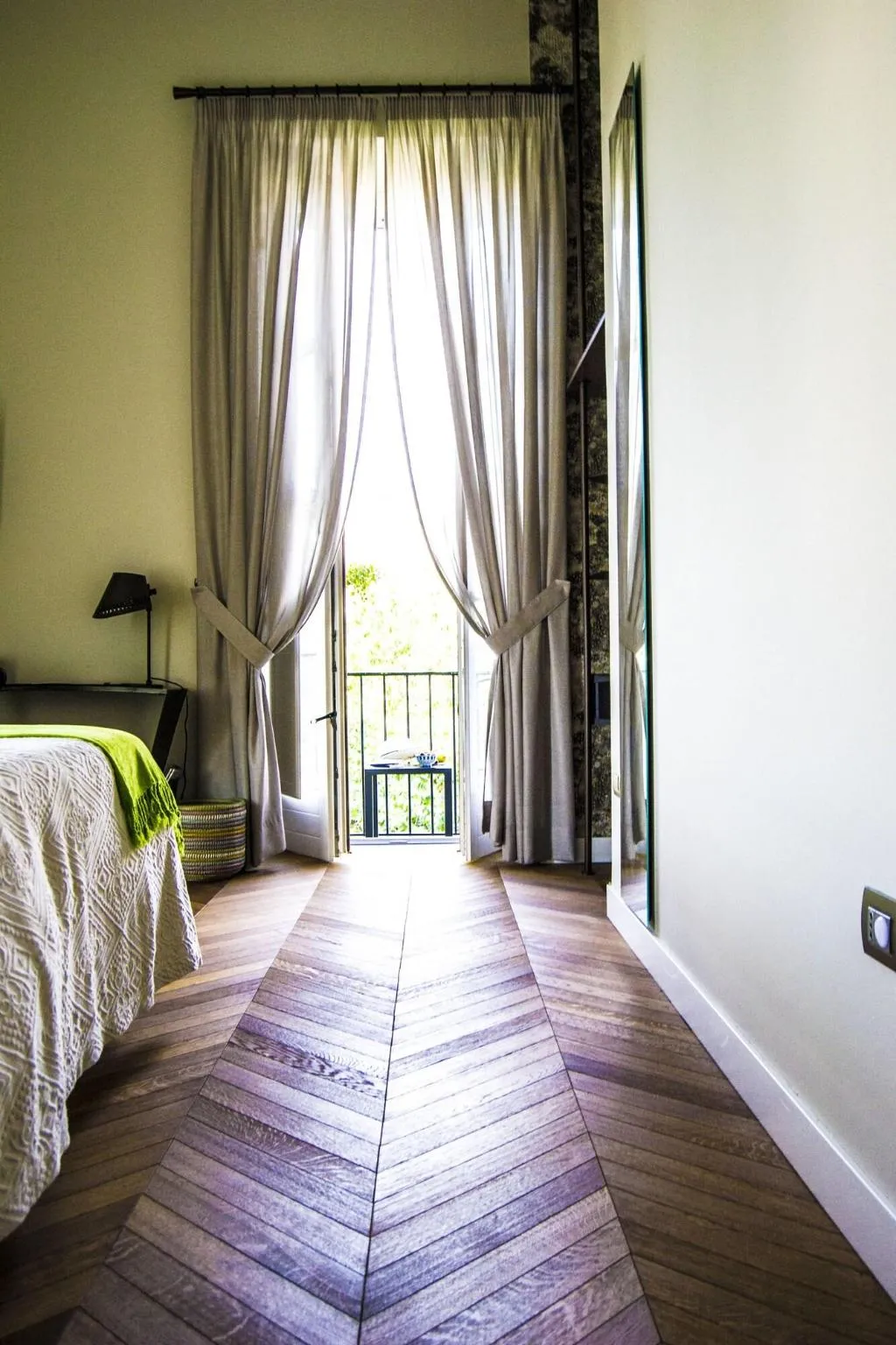Room, Accademia 39, Naples
