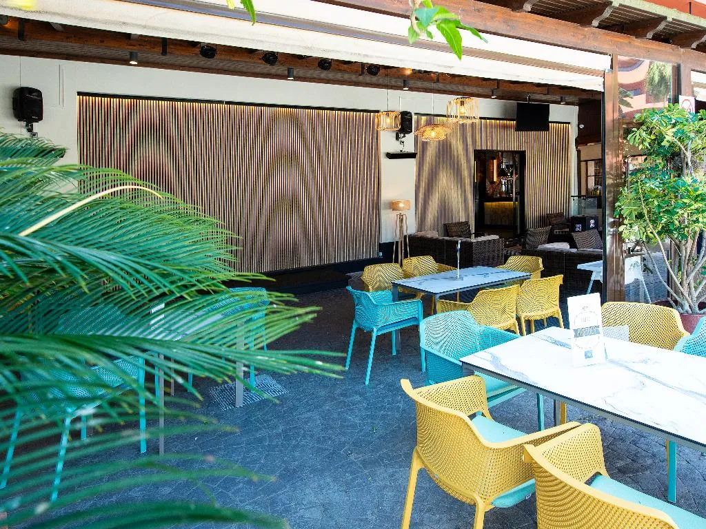 Restaurant, Fuengirola Beach, Costa Del Sol