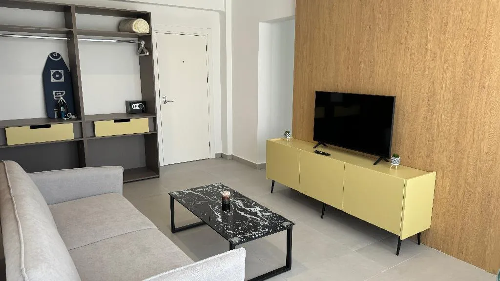 QUADRUPLE DELUXE KING BED Room, Mono Alex Kalithea, Halkidiki