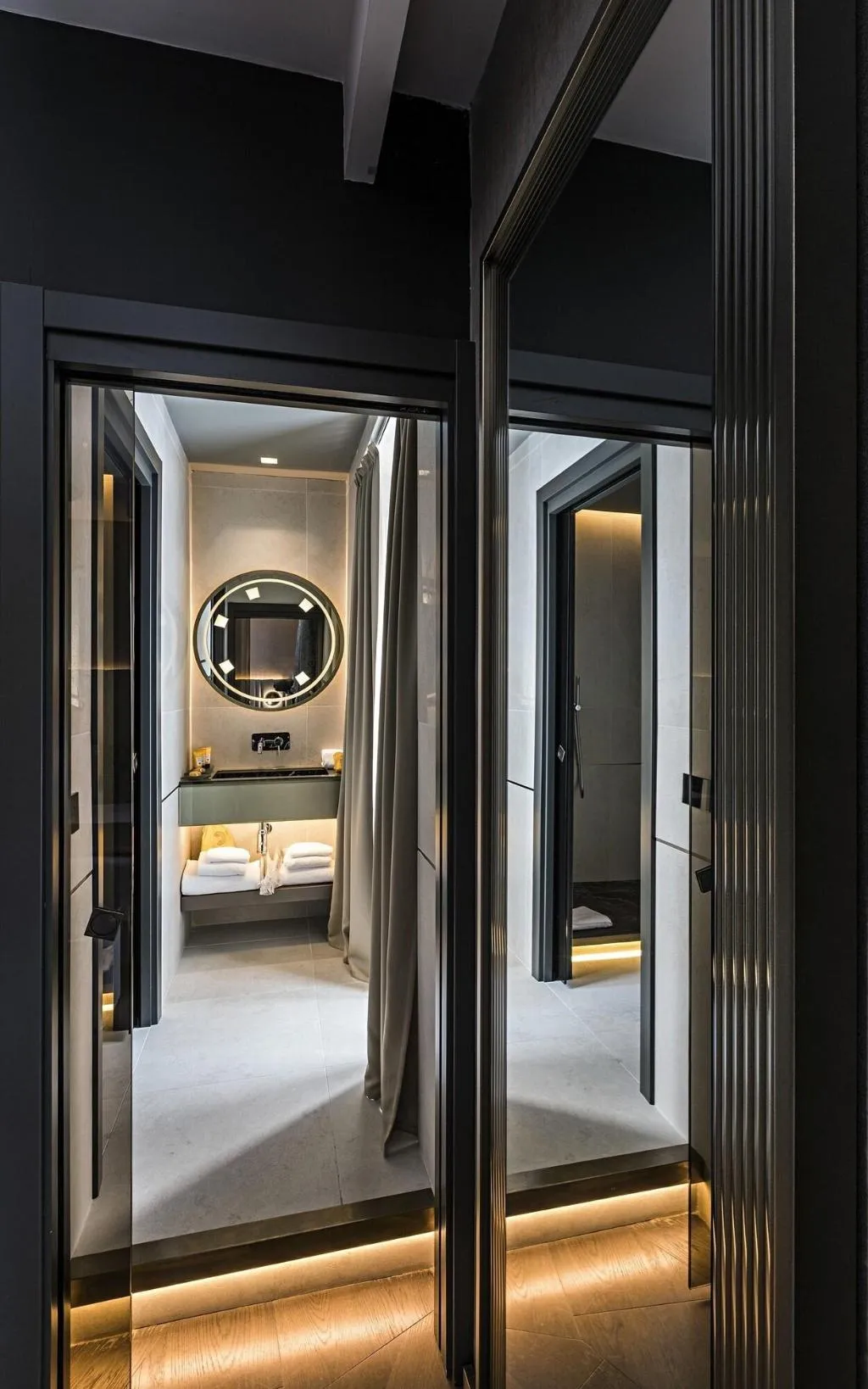 Room, The Pantheon Iconic Rome Hotel, Rome