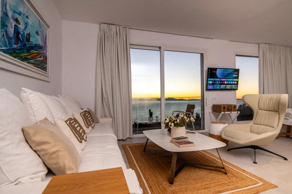 SUITE ONE BED Room, Achillion Luxury Corfu Villa, Corfu