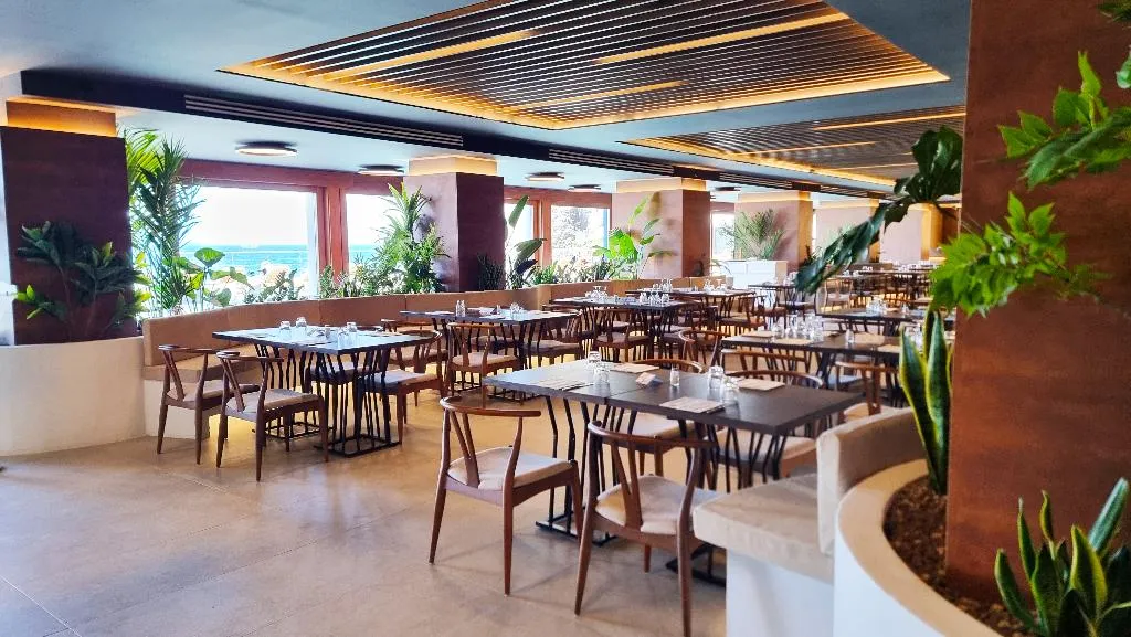 Restaurant, Alimuri Bay Resort, Naples