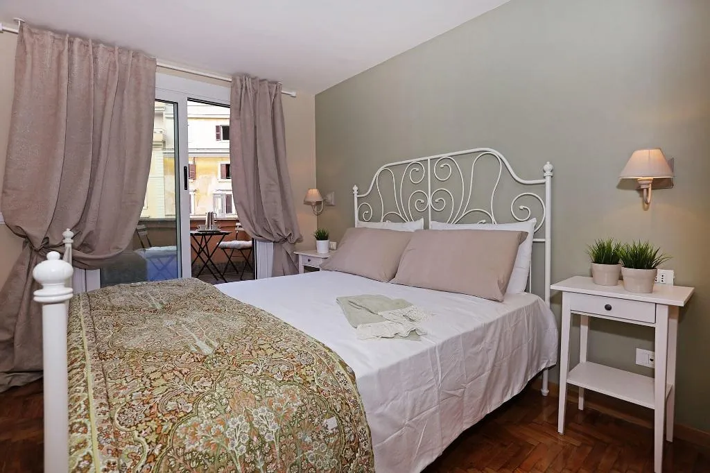 General view, San Vito Suites, Naples