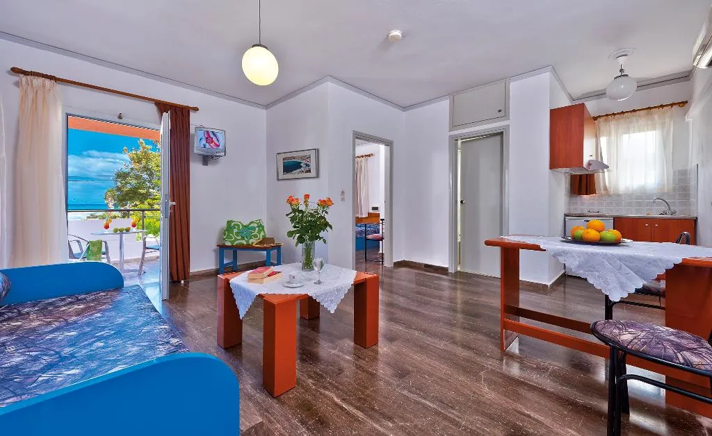 APARTMENT TWO BEDROOMS Room, Koukouras, Crete
