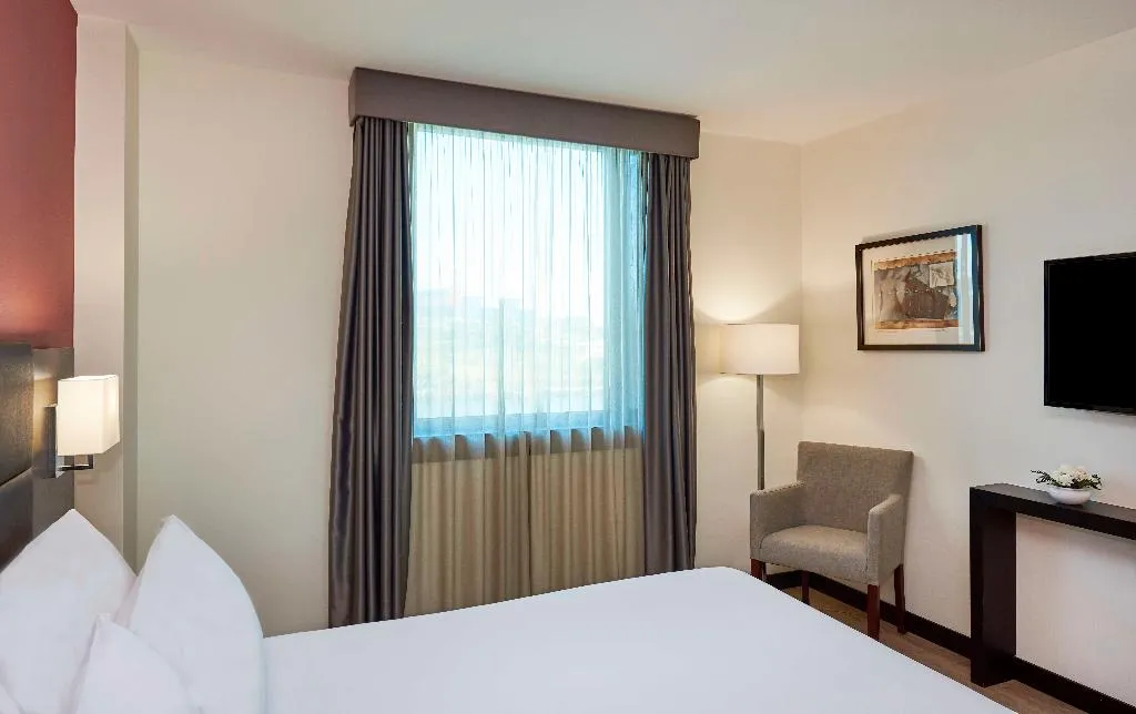 DOUBLE STANDARD Room, NH Coimbra Dona Inês, Porto