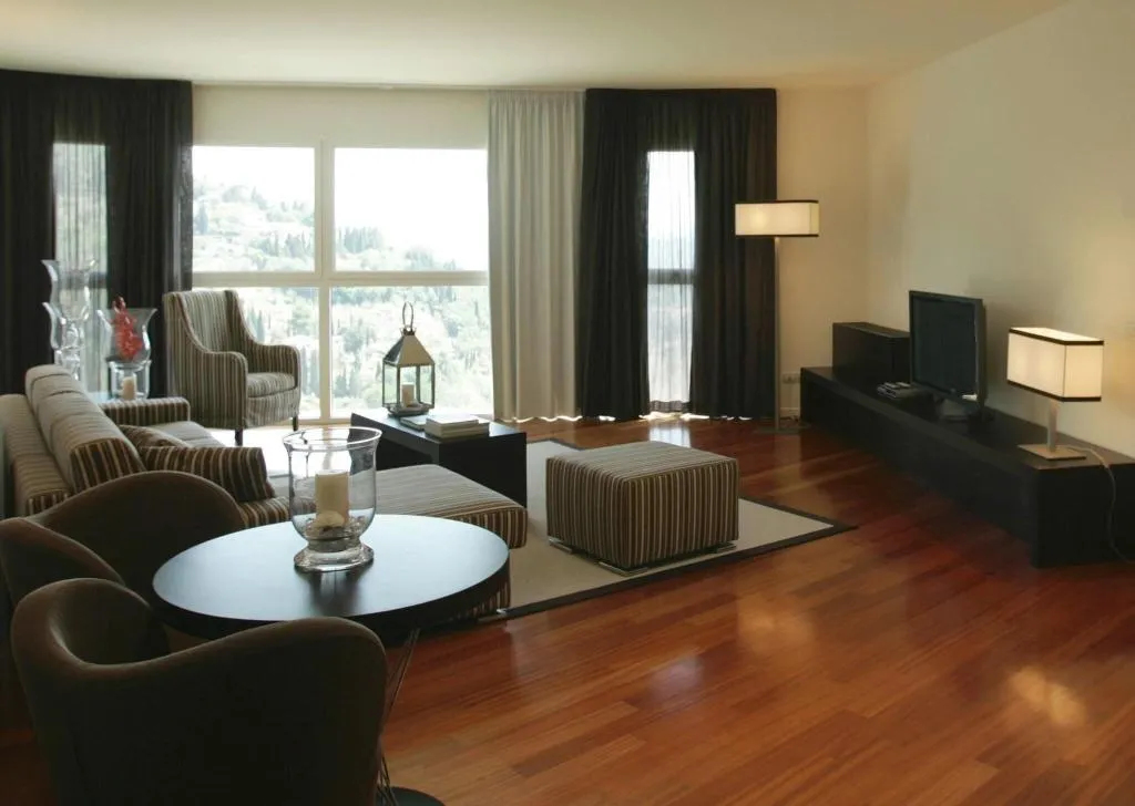 SUITE EXECUTIVE QUEEN BED Room, Eden Rock Resort, Florence