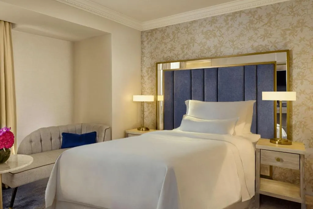 Room, The College Green Hotel Dublin, Autograph, Dublin
